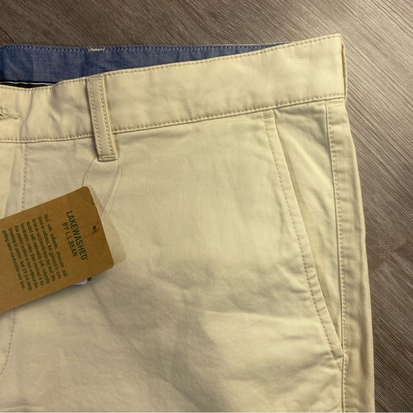 L.L. Bean Cream Flat Front Shorts with Timeless Appeal 38W - Picture 10 of 14